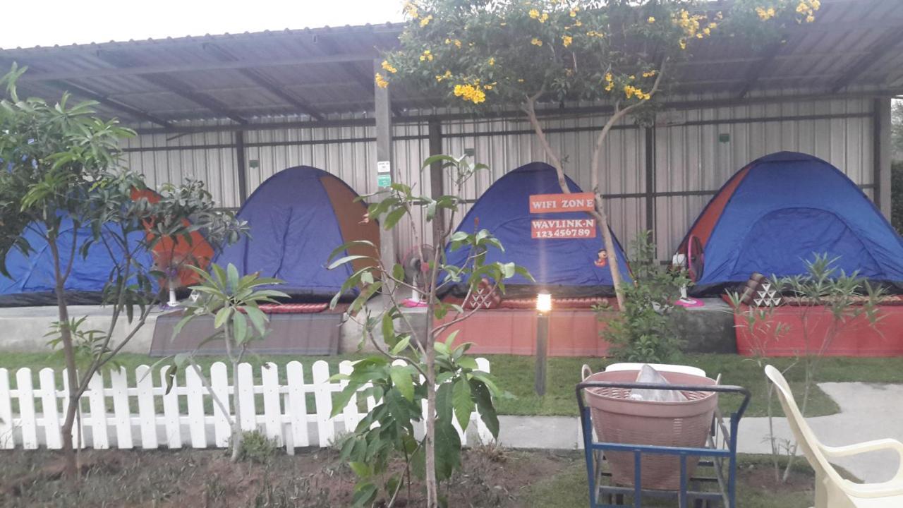 Sports Bar & Resort Pakchong Bagian luar foto