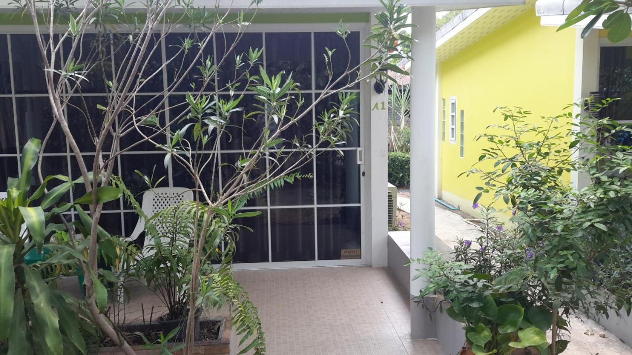 Sports Bar & Resort Pakchong Bagian luar foto