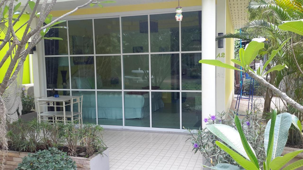 Sports Bar & Resort Pakchong Bagian luar foto